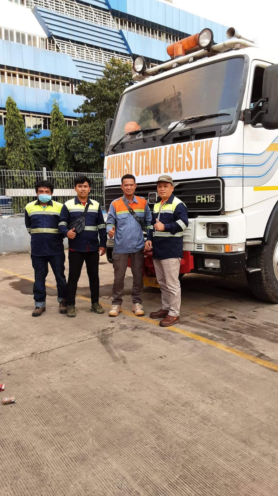 Transport Materials PLN Donggala Sulawesi Tengah 2023